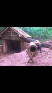 1.8M views · 43K reactions | #short 独自在热带雨林建造庇护所，一个人露营过夜。"野外生存 "荒野建造 Bandini banaya lakadi se shuruaat karne ke liye video ❤️ | KETAN | Facebook