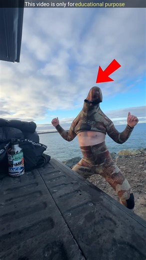 Why is it so hard to wearing wetsuit #shorts