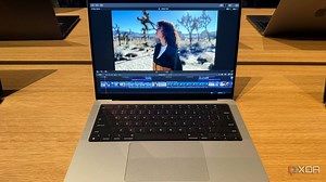 Does the MacBook Pro have a touchscreen?