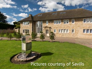 Fancy owning a piece of Leicester City Football Club history? Jamie Vardy has put the house where the players celebrated winning the title up for sale - it could be yours for a cool £1.25m... | BBC Leicester