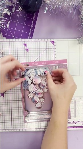 How To: A Very Merry Christmas Deco-Large!