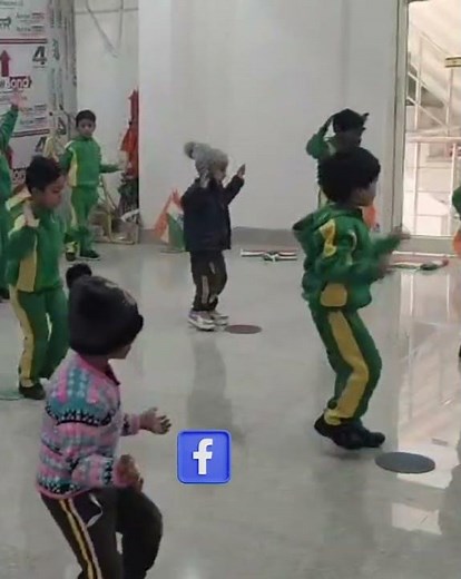 #maaye teri mitti bulaye school🎒📚 dance preparation ll kids 😊 dance
