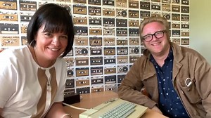 26K views · 248 reactions | Holnap reggel Leirer Timi Képes Gáborral, a @Neumann Társaság - NJSZT főmunkatársával beszélget a számítógépes oktatás fejlődéséről. Tudtátok, hogy már az 50-es években létezett számítógépes képzés Magyarországon és hogy a "kocka" kifejezés sem az ezredforuló után született?  Tartsatok velük holnap reggel és minden kiderül!  | Retro Rádió | Facebook