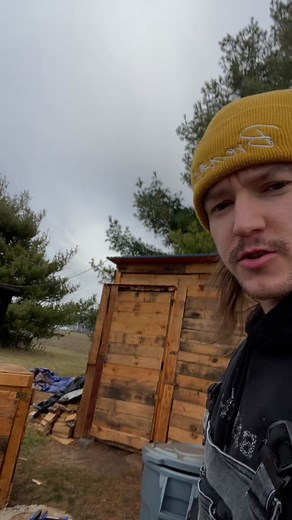 Soundproofing and winterizing the generator enclosure 🐐