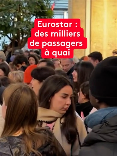 Pagaille dans les gares, voyageurs désemparés, billets annulés… La compagnie Eurostar a suspendu pendant plusieurs heures tous ses trains entre Londres, Paris, Bruxelles et Amsterdam. En cause : un problème d'alimentation électrique dans le tunnel sous la Manche. Le trafic reprend progressivement ce soir, mais de nombreux retards et annulations sont encore à prévoir. #lejt20h #sinformersurtiktok