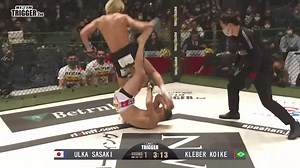 Ulka Sasaki ROCKS Kleber Koike early with a right hand🔥 Purchase the PPV here🔽 https://www.live-now.com/en-int/page/payment?origin=playerpage&id=1253078 #RIZIN #RIZINFF #MMA #kickboxing #格闘技 | RIZIN Fighting Federation