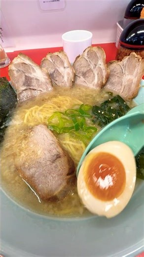 全人類食べてほしい。ラーメンショップ○化の背油チャージが最高すぎる🍜