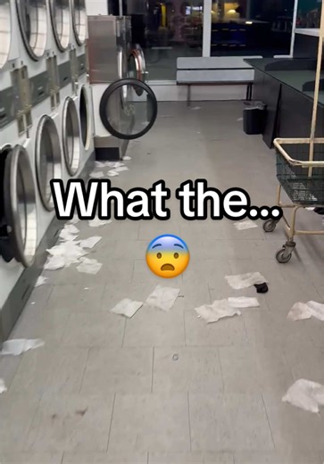 What the helly? #laundromat #messy #washday #losangeles #sad | wash day