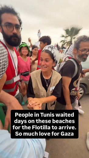 1M views · 222K reactions | People in Tunis waited days on these beaches for the Flotilla to arrive. So much love for Gaza | Yusuf Omar | Facebook