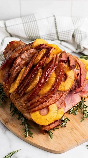 I didn’t realize how easy it was to make a Sunday meal—until these 19 recipes made it simple! 🍽️ From crowd‑pleasing roasts to cozy one‑pot creations, you’ll get cozy, delicious, and relaxed all in one sitting. 💬 Comment “Sunday” and I’ll send you the link, or check them out here 👉 https://www.pocketfriendlyrecipes.com/easy-sunday-meal-recipes-simple/ Follow @pocketfriendlyrecipes for more easy, affordable, and family‑friendly dinners that make Sundays feel effortless and special! #sundaymeal