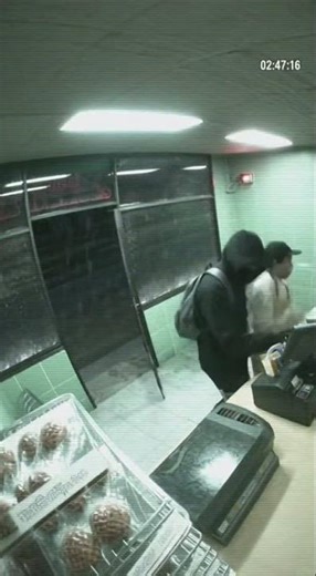 Late night bakery break in caught on grainy overhead CCTV #worldnews #news