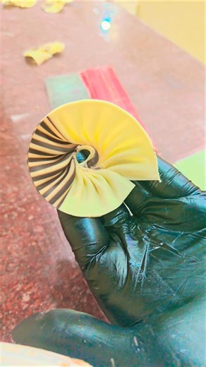 chocolate garnish fan 🪭🪭🪭🪭🪭 birthday cake decorating ideas trending