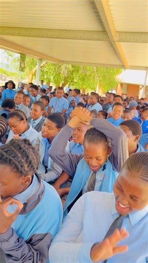 Ay kyafundwa Jeloys down-Mhlangana Clinic Thank you for hosting us✌️ #nombusosikhakhane #followerseveryonehighlights #followersreelsfypシ゚viralシfypシ゚viralシalシ #facebookpostシ #シ゚viralシfypシ゚viralシalシ #Dlabesuthe #mhlanganaClinic #nurses @highlight | Nombuso KaMqhele Sikhakhane