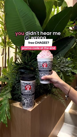 🧋CHAGEE’s new outlet promotions at orchardgateway 🤑 Free milk tea: When you use our promo code in the CHAGEE app — available at any outlet on 2-4 Aug 🍵 1-for-1 milk tea promo (2-8 Aug) 2x Large Jasmine Green Milk Tea ($5.9) 1x Large Jasmine Green Milk Tea 1x Da Hong Pao Snow Cap Milk Tea ($6.9) 🎁 Tear & Win free upgrade (2-4 Aug): For every large fresh milk tea ordered, you can get a free upgrade to a Tear & Win cup, where you can win attractive prizes like a Tom Ford lipstick or Jo Malone p