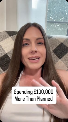 💰 Interest rates make a HUGE difference when buying a home! Here’s a real-life example: my clients were originally looking at resale homes, but then we found a brand new build community offering a lower interest rate. That lower rate increased their buying power by $100,000, without raising their monthly payment! They’re now getting a brand new home with all the upgrades, warranties, and incentives… and paying the same monthly amount they would’ve spent on an older resale home. 📉 A drop in rat