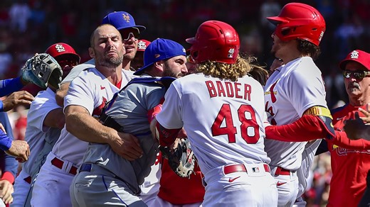 Mets sign former villain from fight with Cardinals and Nolan Arenado