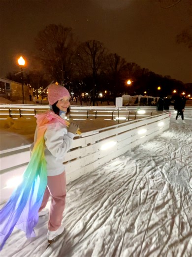 Silk Fans & Skates Silk fans Flow & Snow #flowfans #fanflow #winterflow