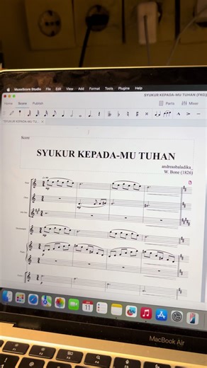 Enjoy Your Sunday with Beautiful Orchestra Music