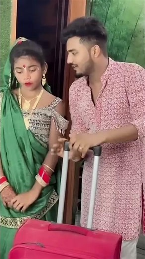 Introducing the "VitaWear SmartBand," a next-generation wearable gadget🎉