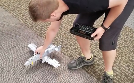 乐高航模 遥控起飞！（标准结局）