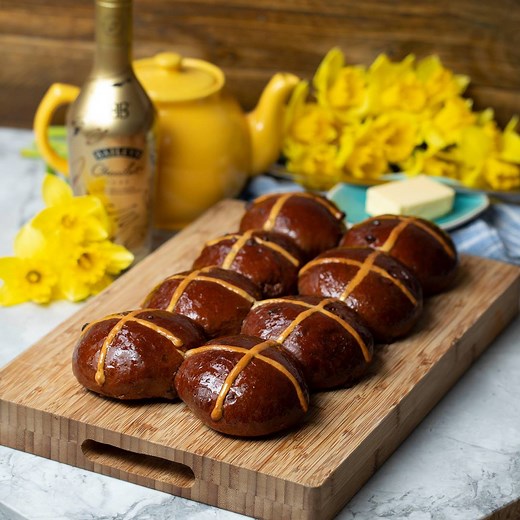 Baileys Chocolate Hot Cross Buns | Twisted