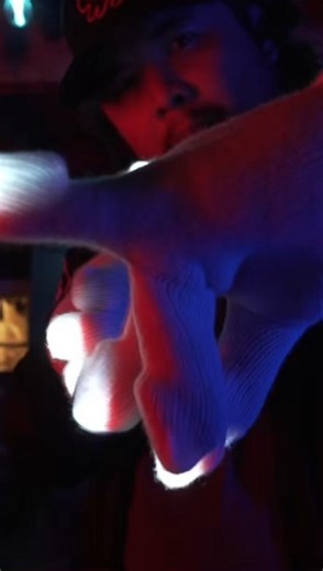 108 reactions | DISCO 睊 Euphoric tearing up this King Kozz Flip. SE Atoms makes every movement explosive Use code “Euphoric” to save 10% at FuturisticLights.com #gloving #lightshow #TeamFuturistic #FuturisticLights #atoms | FuturisticLights.com | Facebook