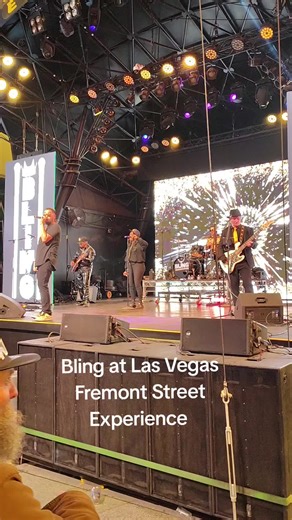 Bling Performance at Fremont Street Experience