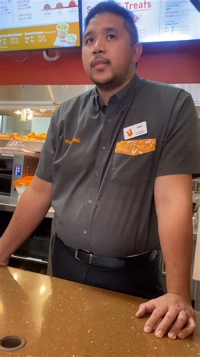 Marcy Avila on Instagram: "Please tag @popeyes ! My phone got STOLEN at their premises, This phone is an essential tool required for my work and primary source of income. Each delay has a direct and material impact on my ability to work, which is why I have been attempting to resolve this in good faith and through proper channels. - My phone was stolen on the restaurant premises -There is a narrow, clearly defined timeframe during which the incident occurred (11:45am-12:27pm) -Security cameras a