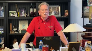 Sandy Munro Lays the Smackdown in Defense of Tesla