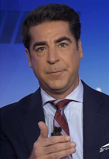 🚨 **NEW:** Politicians are cheering activists who block ICE 🚔 while violent criminal aliens remain on the streets ⚠️ This isn’t “compassion” — it’s reckless political theater Federal agents take the risks while leaders score points 📣 Who’s actually being protected here? 🤔