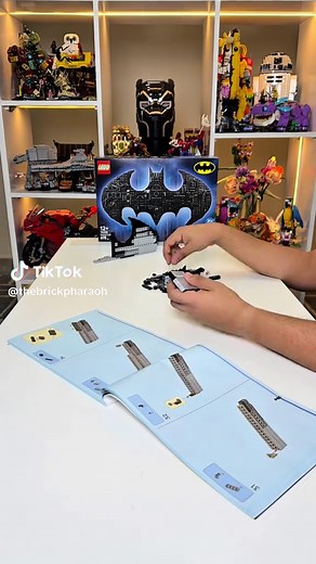 LEGO Batman Logo Speed Build Tutorial