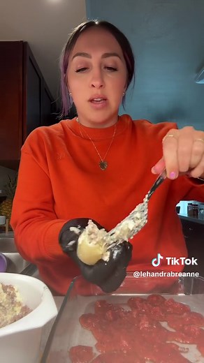 Easy Dinner Idea: American Beauty Stuffed Shells Recipe