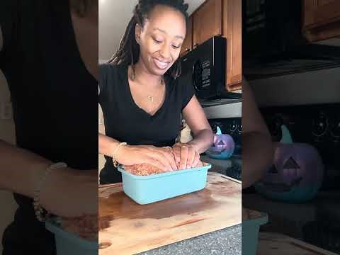 What’s for Dinner: Meatloaf + Leftover Cabbage + Cornbread