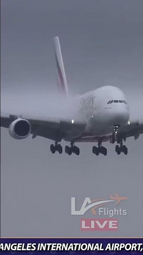 EMIRATES A380 WING FLUFF!!