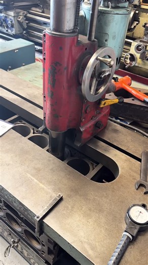 Making of an iron 5.7 #mill #memes #ls7 #ls3 #ls1 #engine #chevy #ls6 #engine #artbasel #artist #design #workoutmotivation #machine | Upebuilt