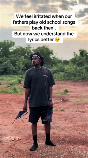 Now we understand the lyrics better! #viral #oldschool #foryoupage #relatable #foryou