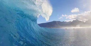 Relax with this gorgeous 360 VR surfing video