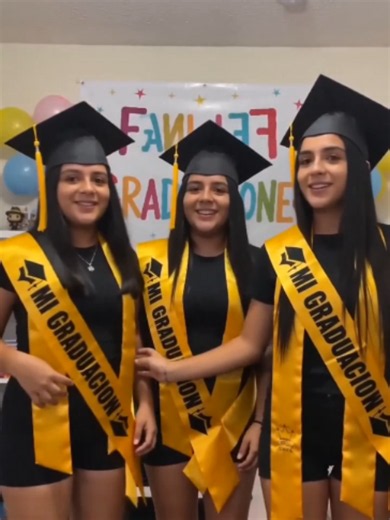 Cómo hacer birretes y adornos de graduación paso a paso