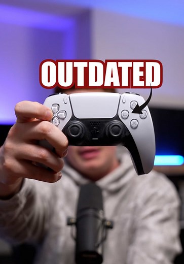 PlayStation is reinventing the controller by getting rid of all the physical buttons and replacing it with a touchscreen 😳 #playstation #ps5 #ps5controller #ps6