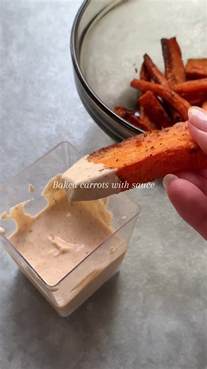 Baked Carrots with Spices and Sour Cream Sauce Recipe