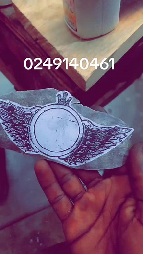 Crafting a Silver Metallic Pendant: Step-by-Step Guide