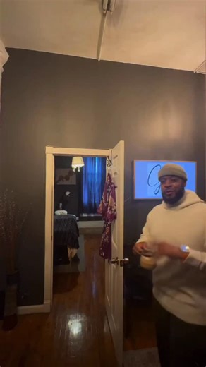 19 reactions | Marathon Recovery: Massage Therapy for NYC Marathon Runners We discuss the importance of massage therapy for marathon runners, highlighting a special offer for pre and post-race recovery to help runners not just finish the race, but enjoy and appreciate their journey. #MarathonRecovery #NYCMarathon #Sportsmassage #RunnerHealth #PrePostWorkoutCare | Tim Grae | Facebook