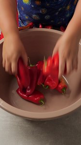 Paprika sa belim lukom bez konzervansa ☺️ Recept ovde ili u prvom komentaru https://www.youtube.com/watch?v=20wKX-DkHDc #zimnica #paprika | Najbolji Domaci Recepti