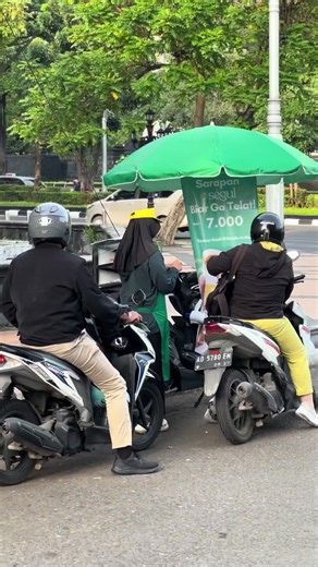 Sarapan Praktis di Segul Semarang