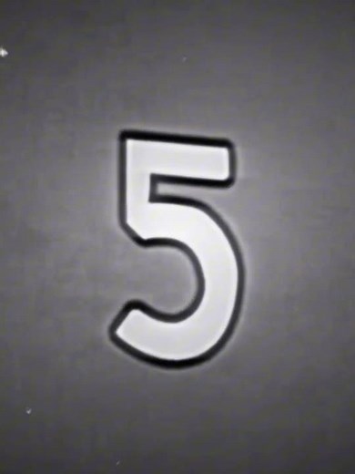 James the red engine vs Emily the emerald engine | Thomas and friends