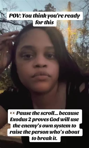 Pharaoh ordered Hebrew baby boys to be drowned in the Nile… but one mama trusted God more than the decree. She placed baby Moses in a basket and let the same river meant to kill him carry him to destiny. And the wildest part? Pharaoh’s own daughter found him… felt compassion… and adopted him. Then Moses’ real mother got PAID to nurse her own child. 💅🏾 Baby… Pharaoh literally funded the upbringing of the man who would one day bring Egypt to its knees. That’s the kind of God we serve. The enemy 