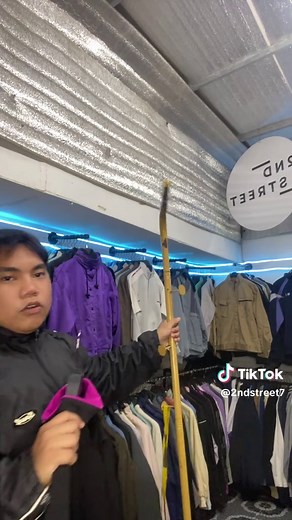 Thrift Shopping at 2nd Street: Amazing Finds for $199