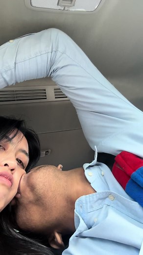 Mengenal Love Language: Kiss Attack