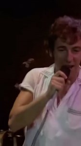 Bruce Springsteen - Dancing In The Dark | Rock Guitar Heaven