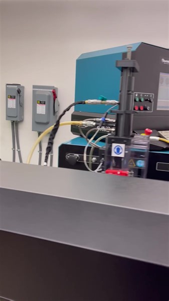 Cummins HPi engines power the hard workers, but diagnosing their issues can be tricky. ️‍That's where Alliant Power's secret weapon comes in: the HK1400 Series! This tech whiz, paired with specialized tools, replicates real-world conditions for pinpoint-accurate testing. This means faster, more reliable diagnoses for your HPi engine, getting you back on the road (or field) quicker. If your HPi needs a checkup, trust Alliant Power's expert technicians and cutting-edge tech for the diagnosis and r